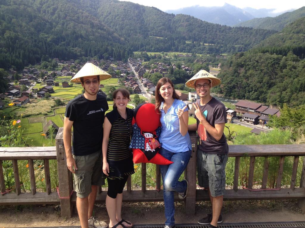 J-Hoppers Hida Takayama Guest House Eksteriør billede