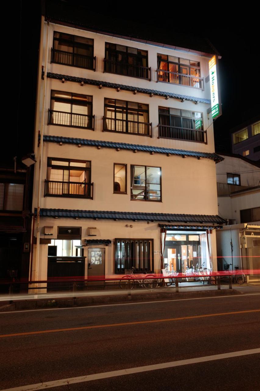 J-Hoppers Hida Takayama Guest House Eksteriør billede
