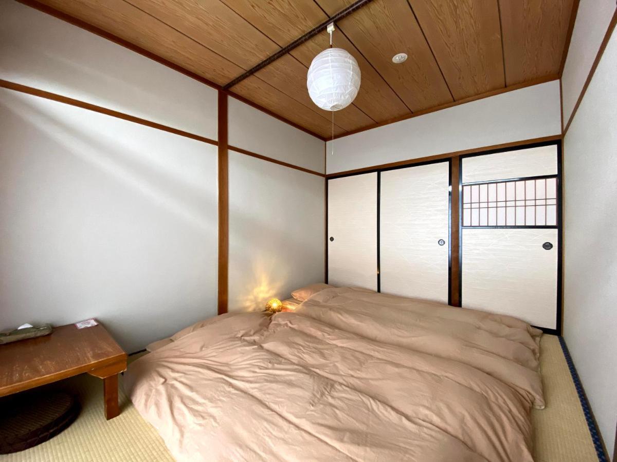 J-Hoppers Hida Takayama Guest House Eksteriør billede