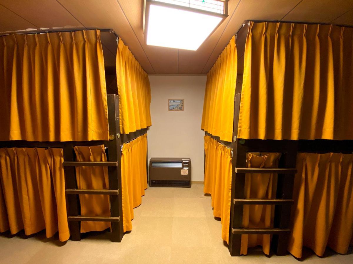 J-Hoppers Hida Takayama Guest House Eksteriør billede
