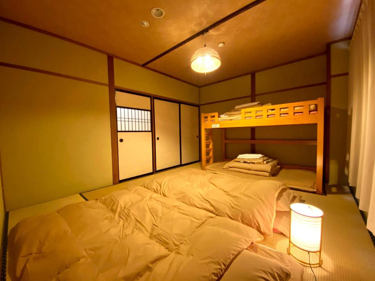 J-Hoppers Hida Takayama Guest House Eksteriør billede