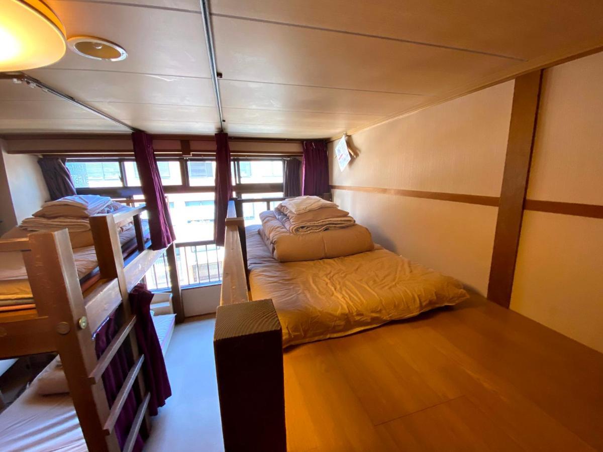 J-Hoppers Hida Takayama Guest House Eksteriør billede